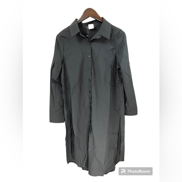 SOLUTION Black Button Down slide split to half tuck NWT - Picture 2 of 6